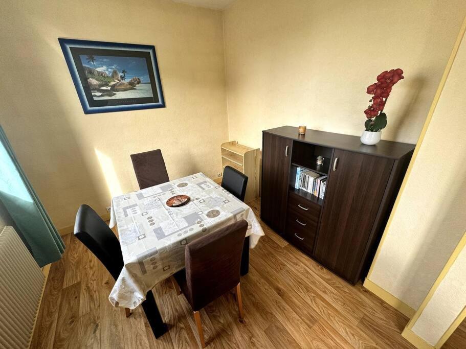 Appartement Proche De L'Hyper-Centre Avec Garage Кан Экстерьер фото